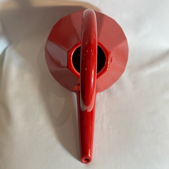 WATERING CAN Red Geometric with Circular Handle and Long Spout - Picture 10 of 10